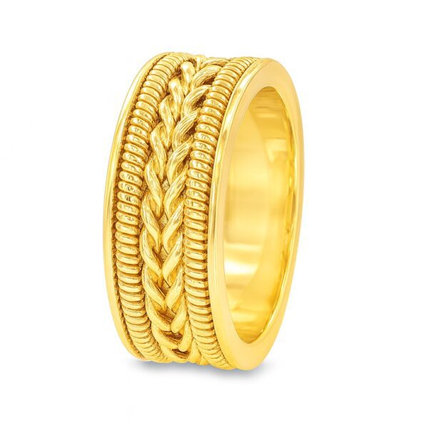 Wedding Ring With Braided Inlay